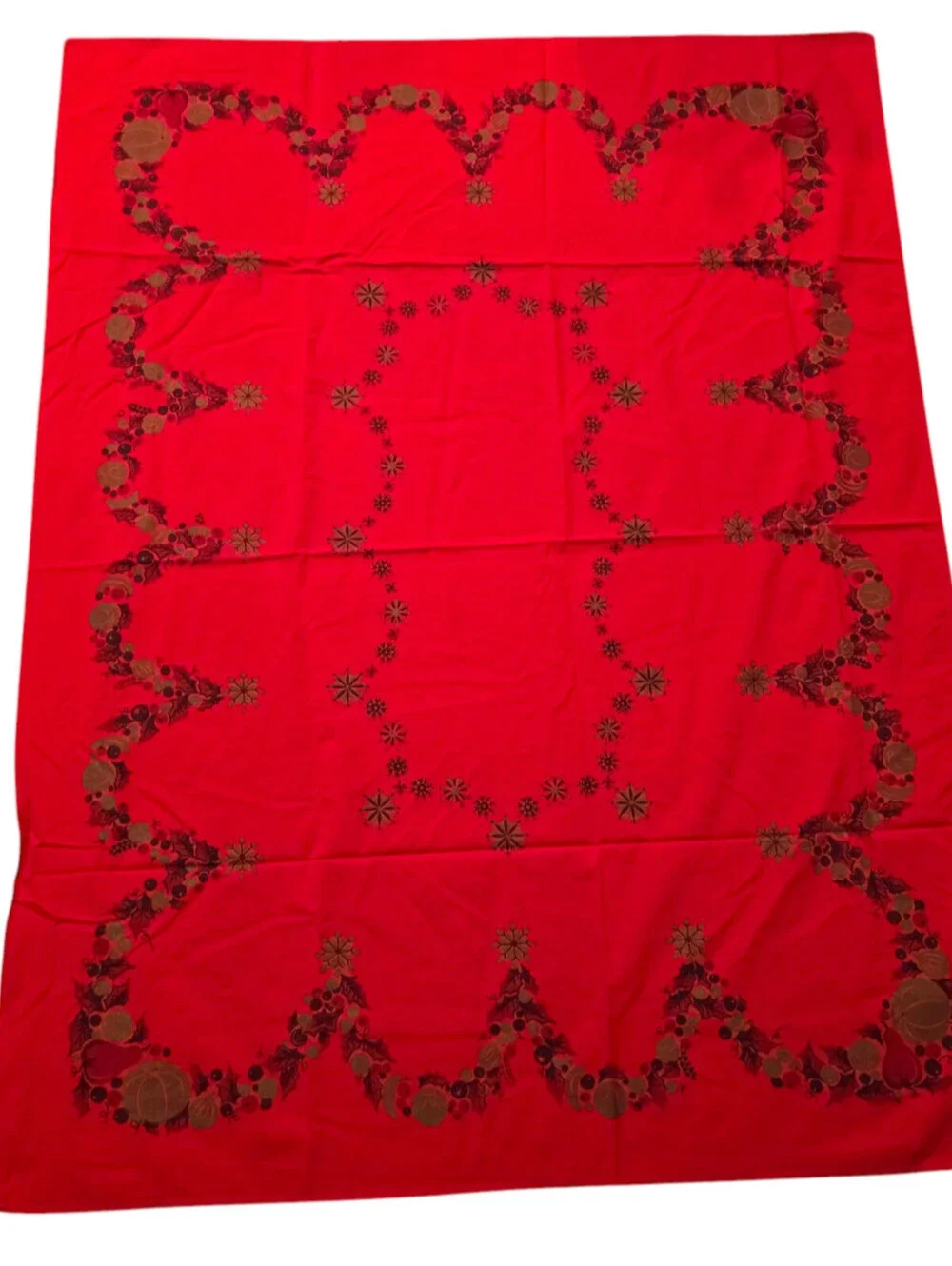 Vintage Christmas cloth tablecloth red Holly Pumpkin Border 50